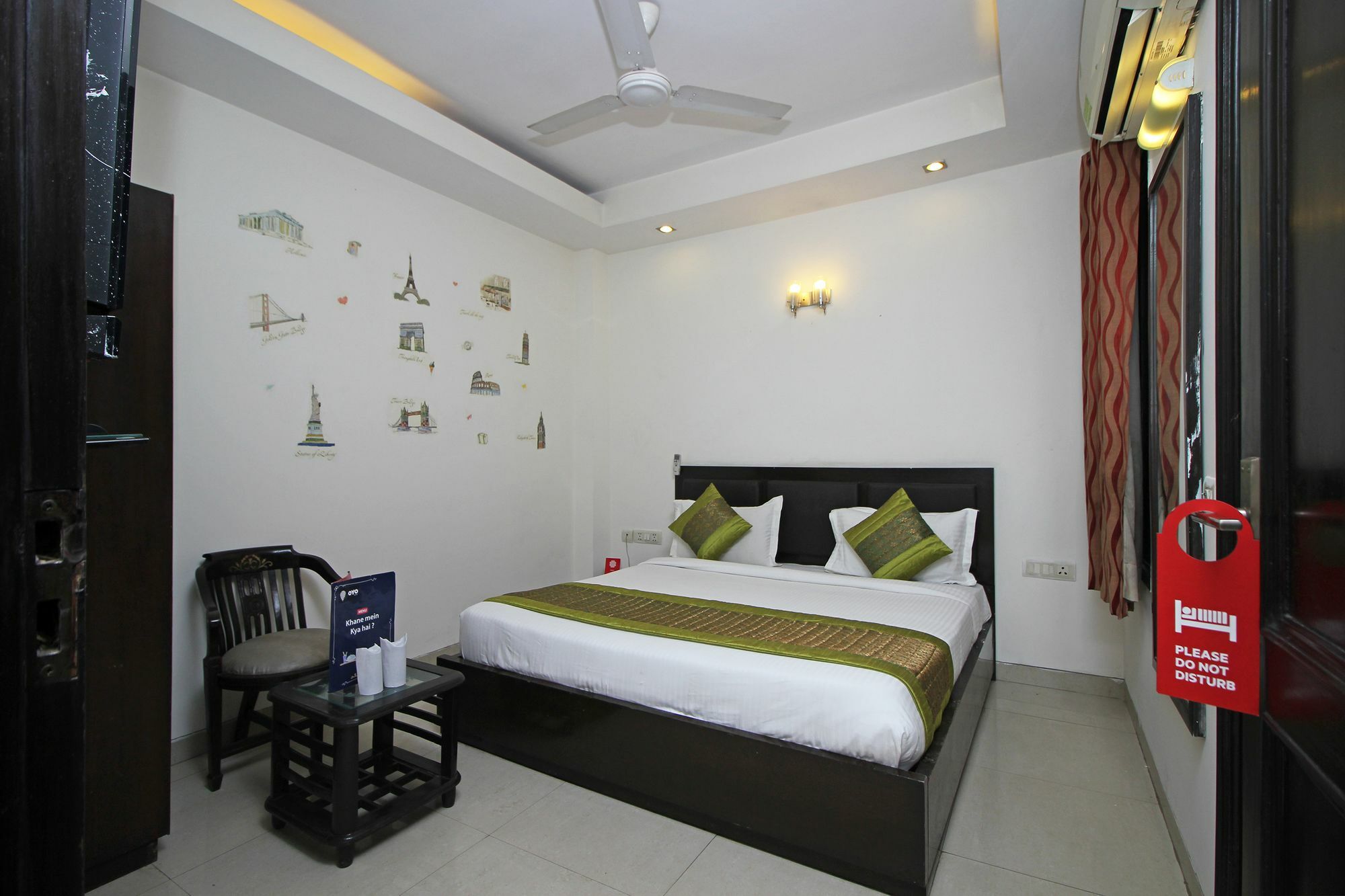 Oyo 9030 Hotel Delhi Airport Plaza Új-Delhi Kültér fotó